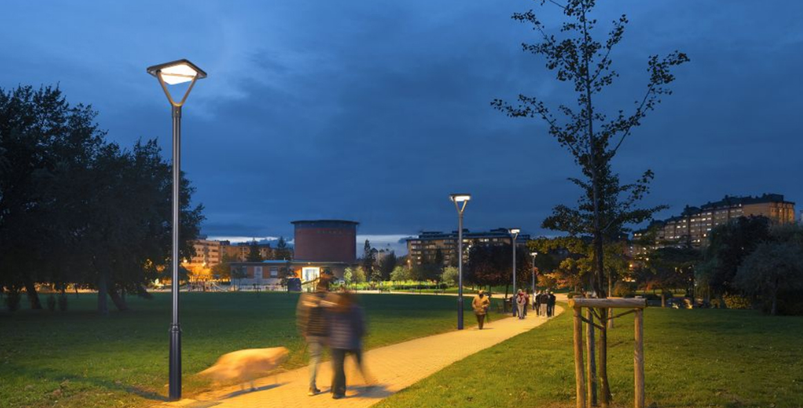 Wall-Mounted-Solar-Garden-Light-LAKE 壁掛式太陽能花園燈LAKE