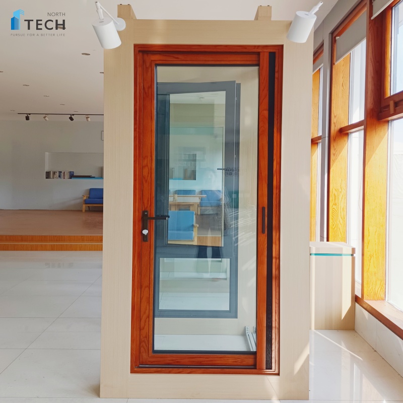 Aluminum-Clad Wood Window በአሉሚኒየም የተሸፈነ የእንጨት መስኮት