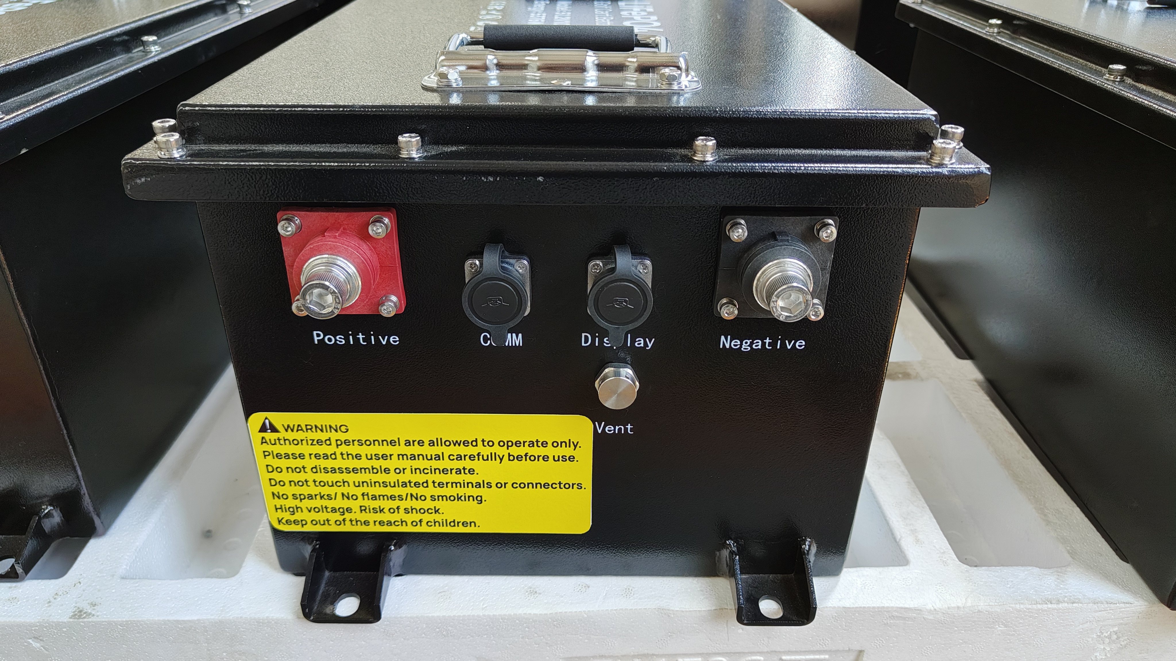 高尔夫球车电池