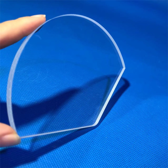 Transparent Fan-shaped Quartz Glass Plate Lastra in Vetro di Quarzo Trasparente a Forma di Ventaglio