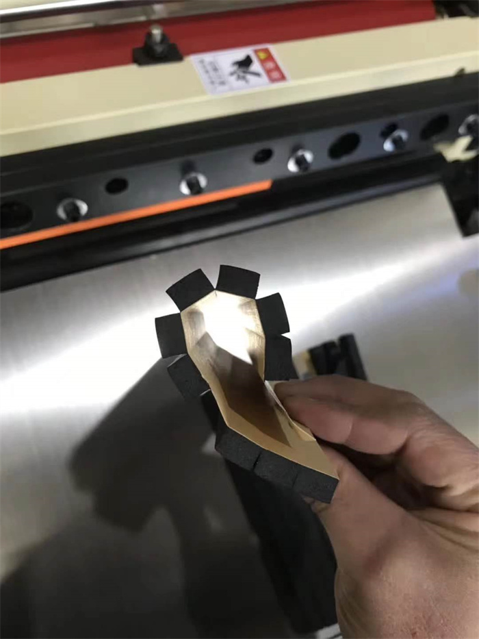 kiss cutter sample vzorek kiss cutter