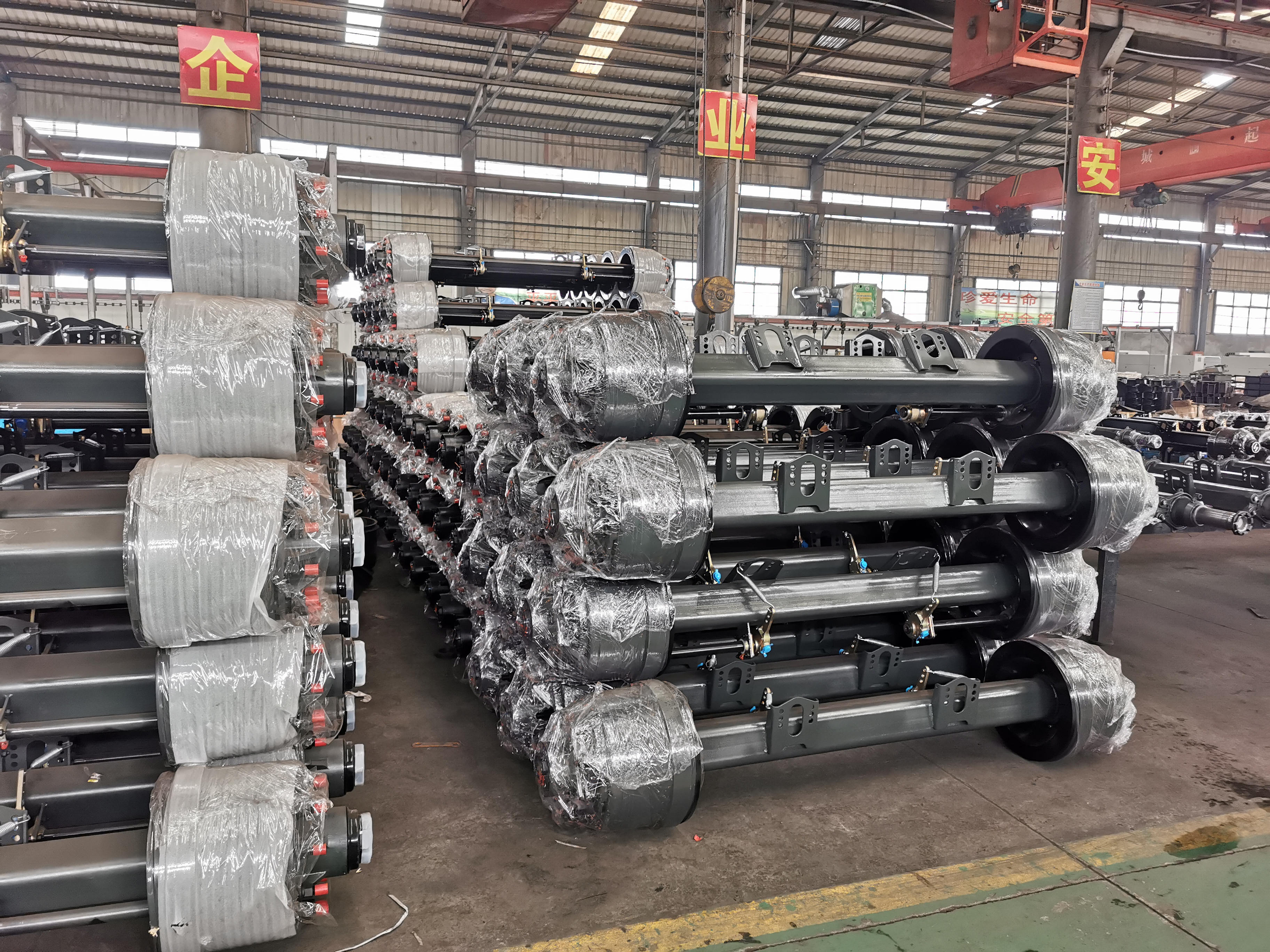 Americano en eje a bordo cerca de mi envío