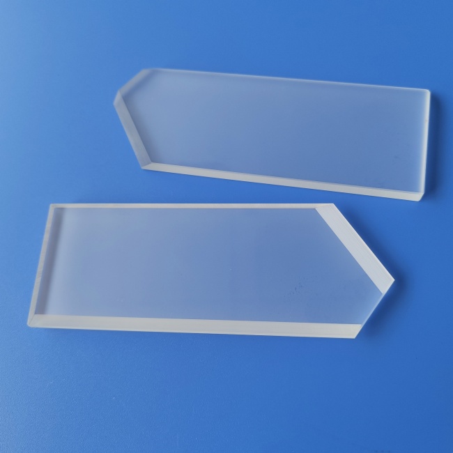 High transmittance ultraviolet lamp quartz glass plate عالية النفاذية مصباح الأشعة فوق البنفسجية لوحة زجاج الكوارتز