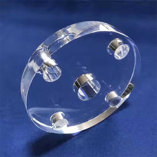 Transparent thickened perforated quartz circular plate 透明な厚い穴あき石英円板
