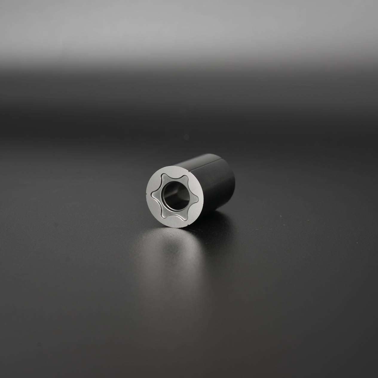 N&uacute;cleo de matriz de carburo Prime y personalizado para perno de matriz