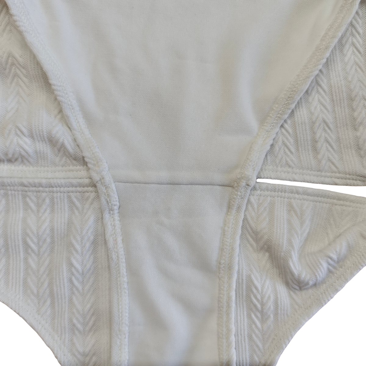 undie (27) undie (27)