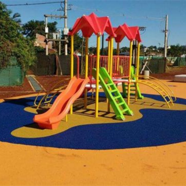 Antioxidant dark brown EPDM rubber granules حبيبات مطاطية EPDM ذات لون بني داكن مضادة للأكسدة