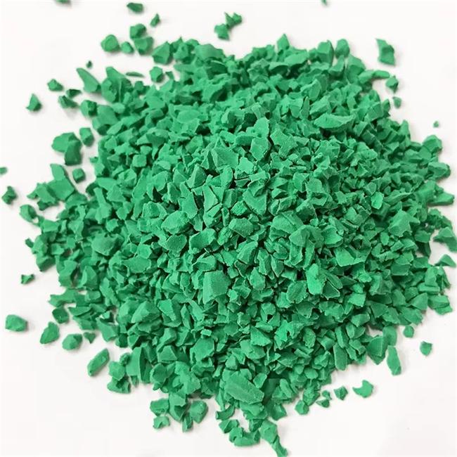 Green EPDM granules Grünes EPDM-Granulat