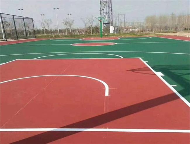 Anti fall floor of elderly activity center Suelo anticaída del centro de actividades para personas mayores