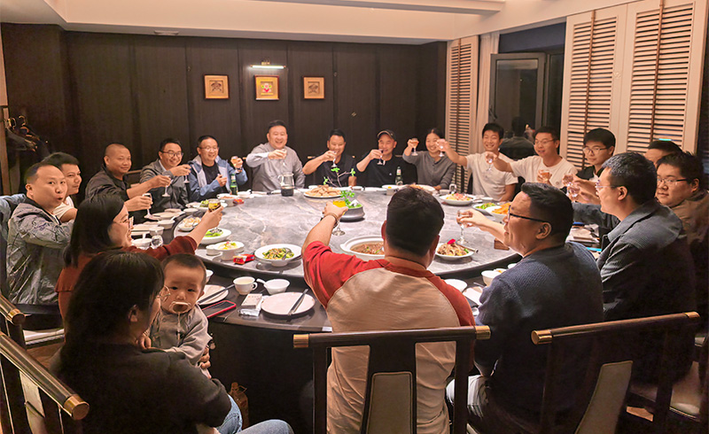 Jinmai Biotech d&aacute; as boas-vindas &agrave; delega&ccedil;&atilde;o de Yunnan para visita no local_05