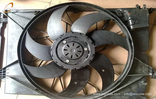 Air conditioning noise (2)