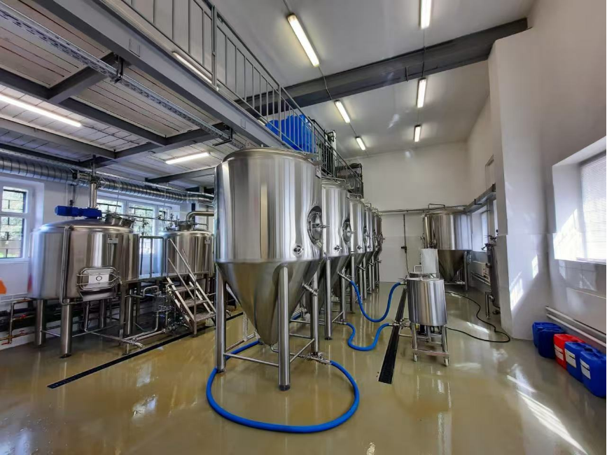Equipo comercial de cervecer&iacute;a de cerveza 1000L