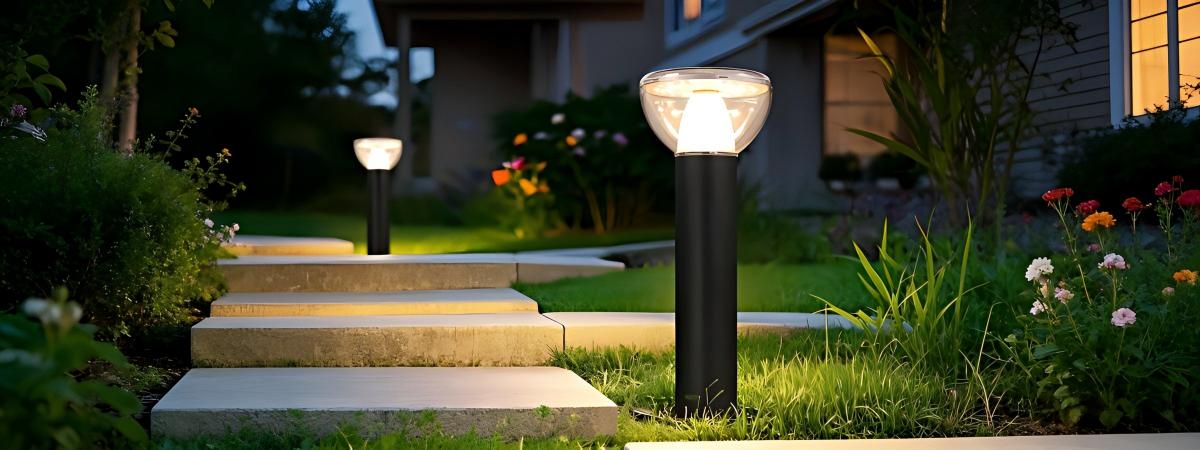 Poste de amarra&ccedil;&atilde;o solar arquitet&ocirc;nico ZC-CPD3006 - perfil retangular de 235 &times; 150 mm, 40 LED, alturas de 650 mm e 850 mm