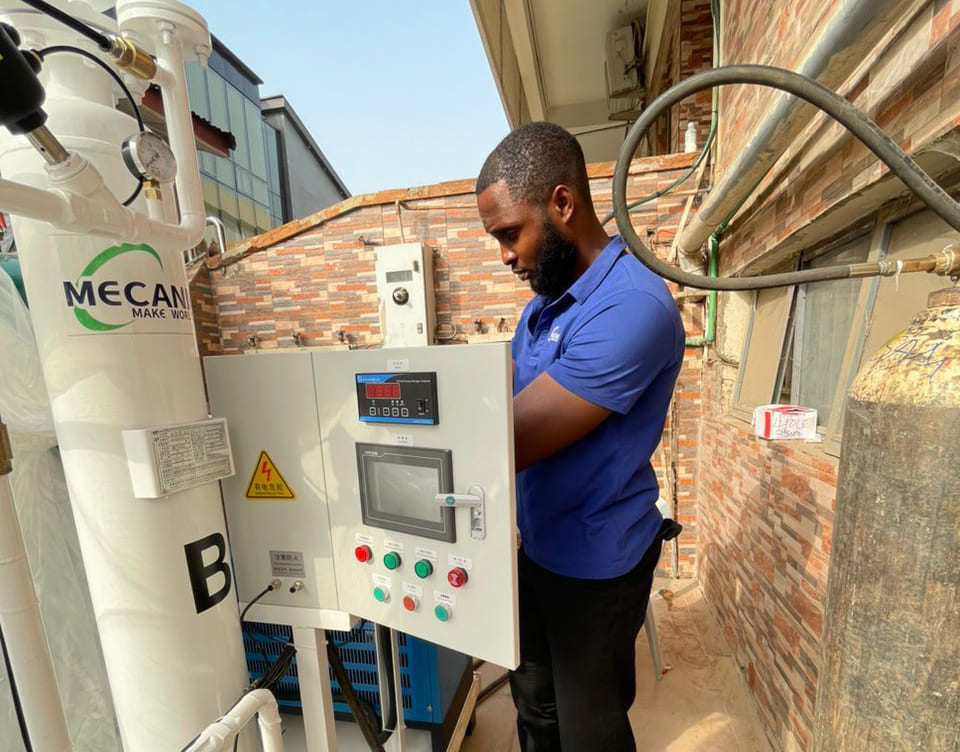 O noso equipo de enxe&ntilde;er&iacute;a local realiza a instalaci&oacute;n profesional dunha planta de os&iacute;xeno de PSA hospitalaria.