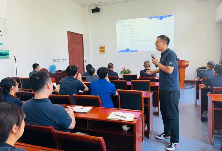 Fangyuan-Precision-Business-English-Training-Course-j&aacute;-est&aacute;-aberto!01