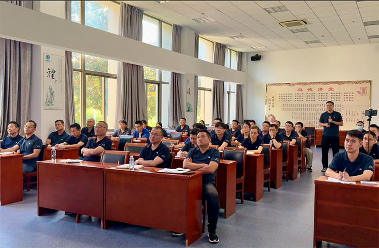 Fangyuan-Precision-Business-English-Training-Course-j&aacute;-est&aacute;-aberto!02