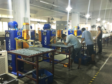 Hardware sheet metal industriya