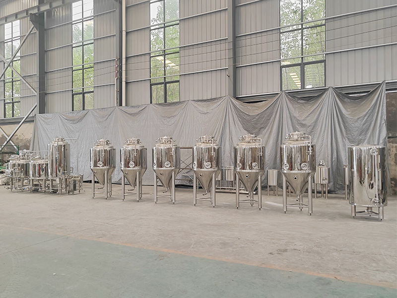 1_0004_ビール醸造設備