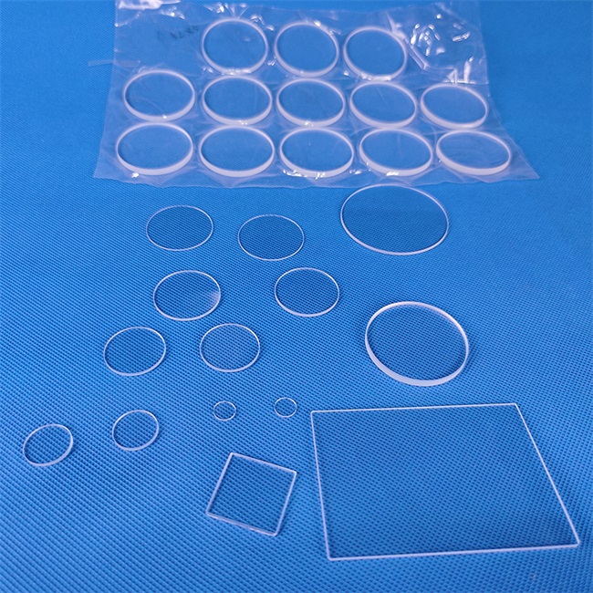 Quarzglasscheibe mit hoher Durchl&auml;ssigkeit f&uuml;r Solar-Tracking-Systeme