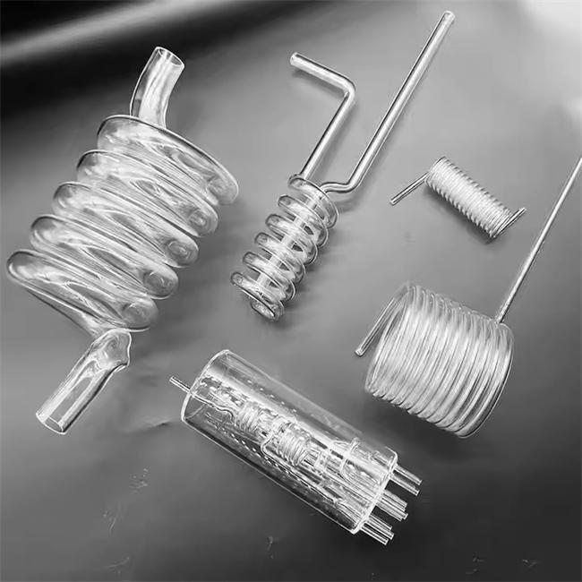 Fabrik f&uuml;r spiralf&ouml;rmige Fl&uuml;ssigkeitstrennung von Quarzrohren