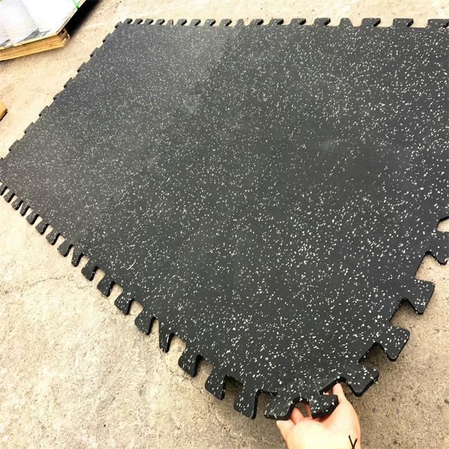 Tapis de sol en caoutchouc EPDM pour salle de sport
