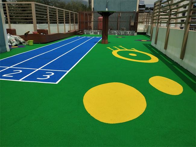 Gr&acirc;nulos de borracha EPDM verde de alta elasticidade